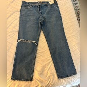 Abercrombie 90’s Relaxed Straight jeans NWT